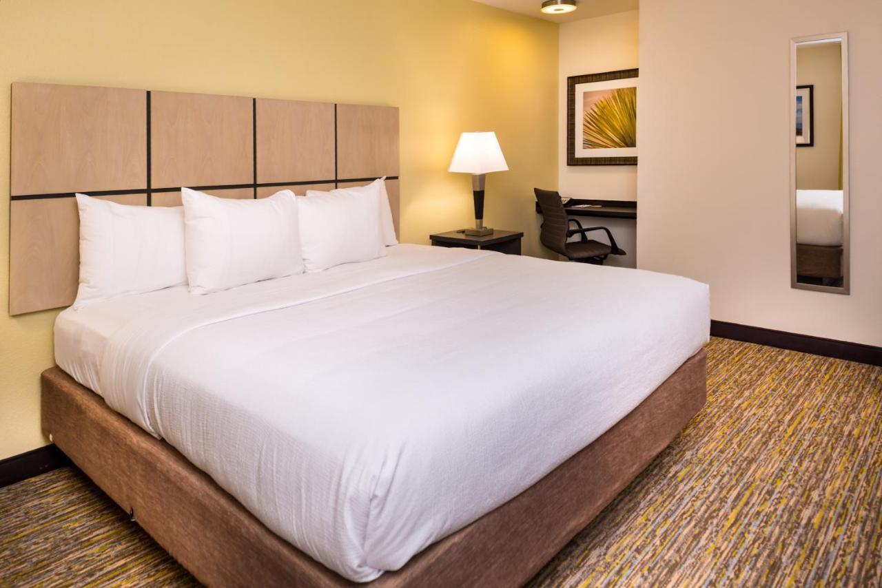 Candlewood Suites Carlsbad, An Ihg Hotel Exterior foto